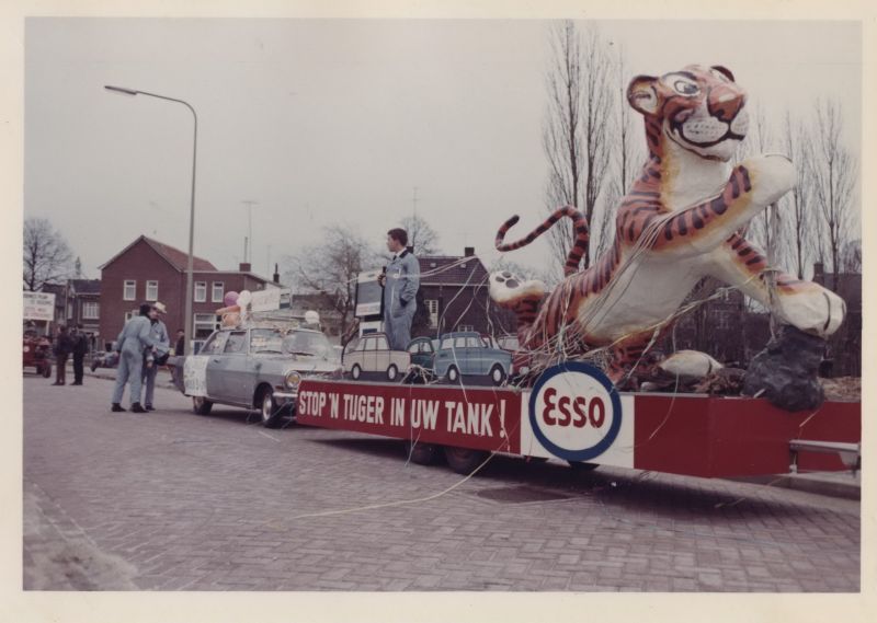 1966 Stop De Tijger In De Tank